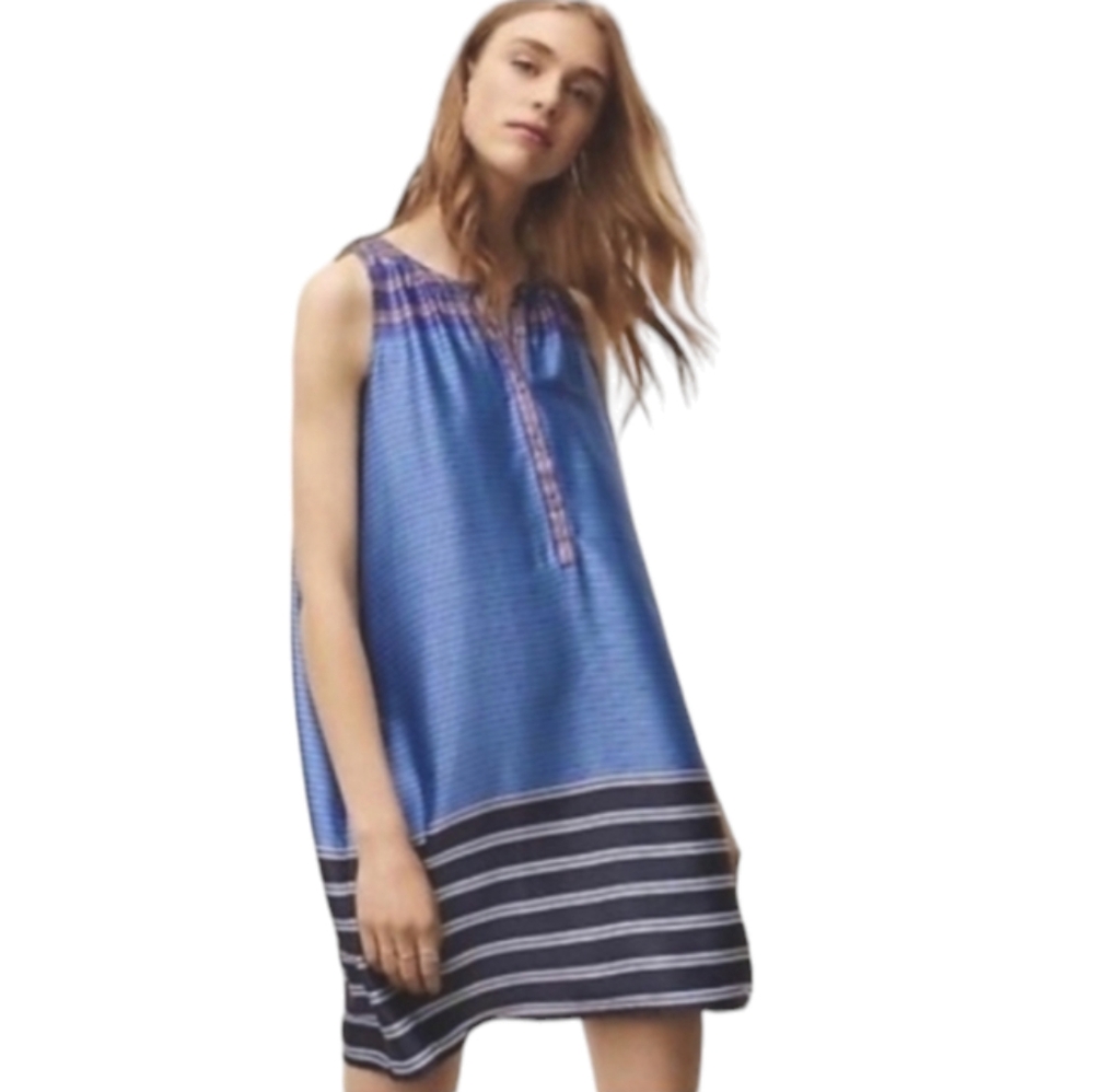 Loft (Ann Taylor) Women's Size XS Satin Shift Dress Blue Stripe